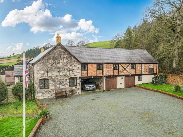House for sale in Llynclys, Shropshire