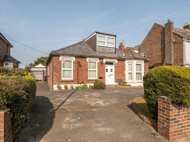 House for sale in Prinsted, Littlecote