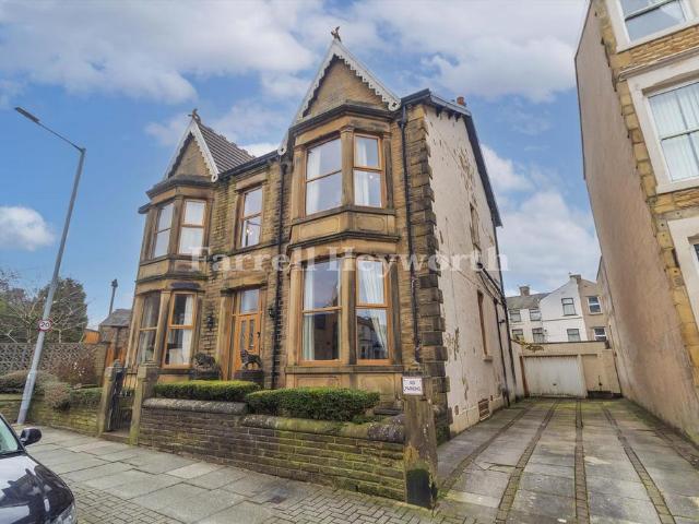 House for sale in West End, Bare