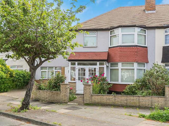 House for sale in Clayhall, Greater London