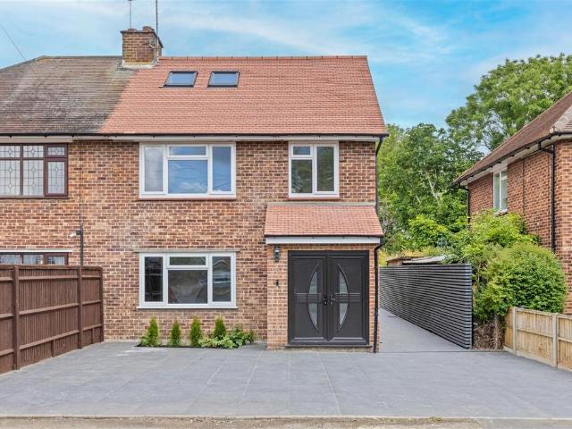 House for sale in Clewer Village, Windsor
