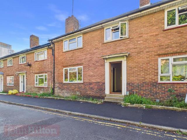 House for sale in Round Hill, Brighton & Hove
