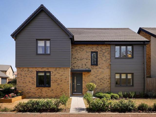 House for sale in Oad Street, Kent