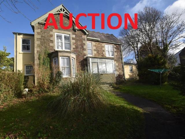 House for sale in Mount Ambrose, Cornwall