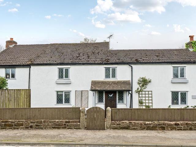 House for sale in Broxton, Cheshire