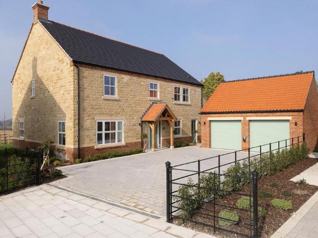 House for sale in Scagglethorpe, North Yorkshire
