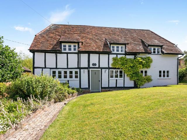 House for sale in Henton, Berrick Salome