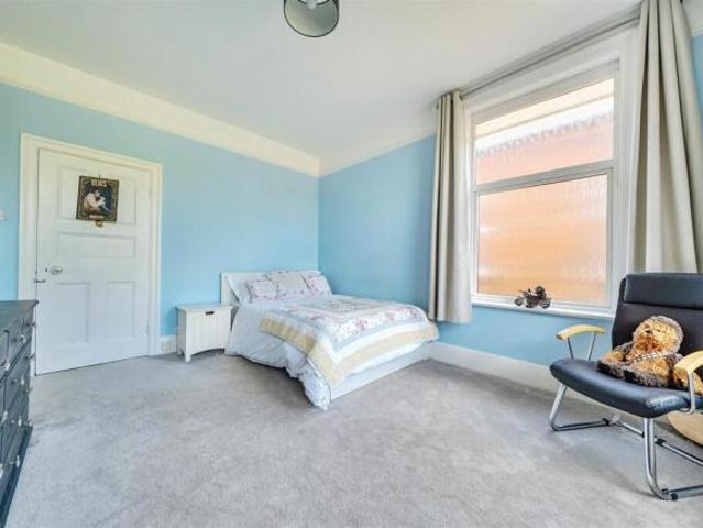 House for sale in Abington, Northampton