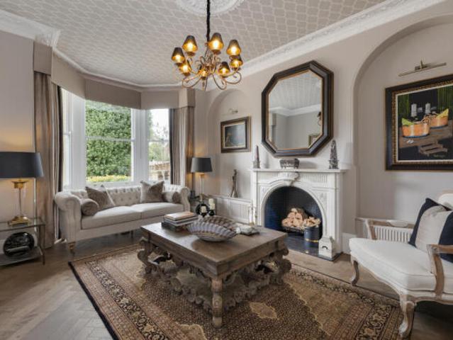 House for sale in Twickenham, Greater London