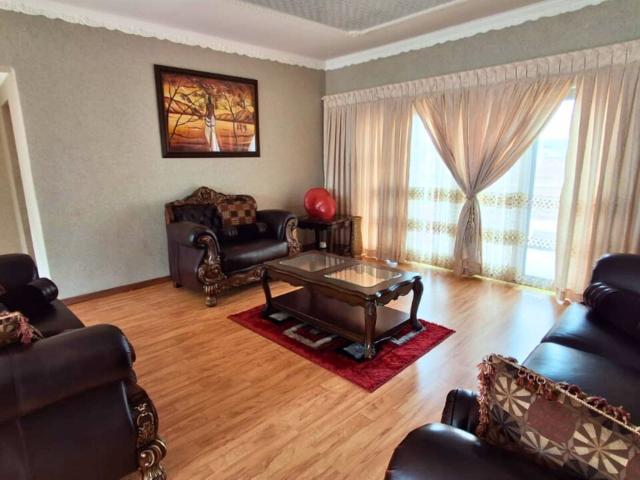 House for sale in Akasia, Gauteng