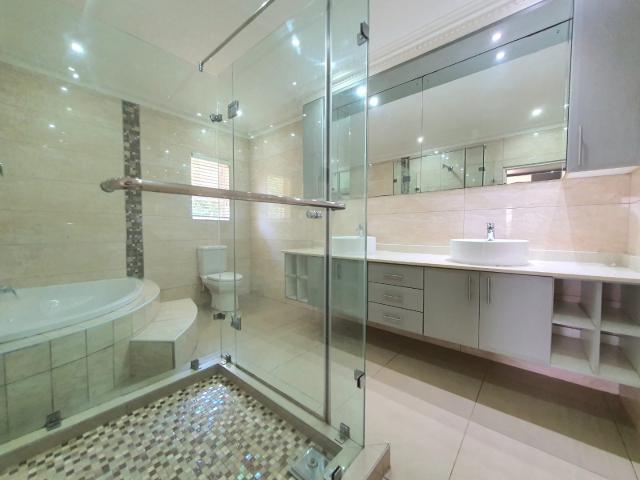 House for sale in Kingsburgh, Kwazulu-natal