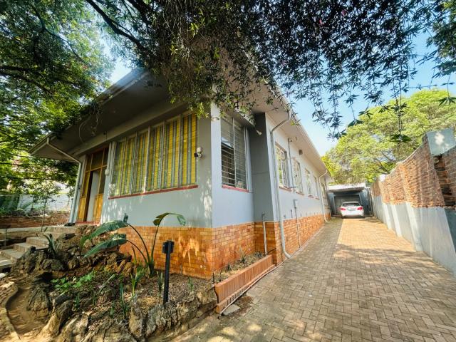 House for sale in Waterkloof, Gauteng