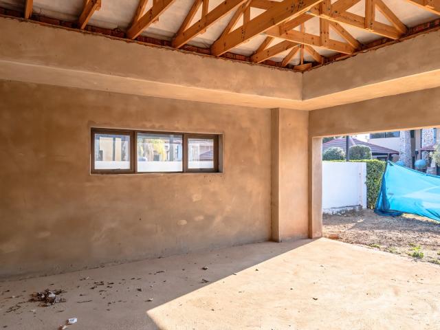 House for sale in Ifafi, Hartbeespoort Dam Nature Reserve