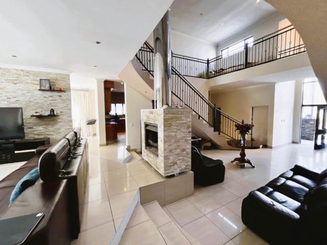 House for sale in Olievenhoutbos, Gauteng