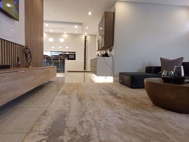 House for sale in Olievenhoutbos, Gauteng