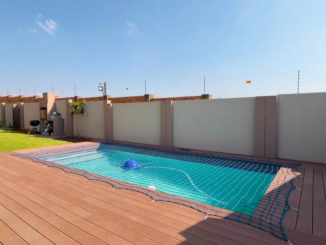 House for sale in Olievenhoutbos, Gauteng