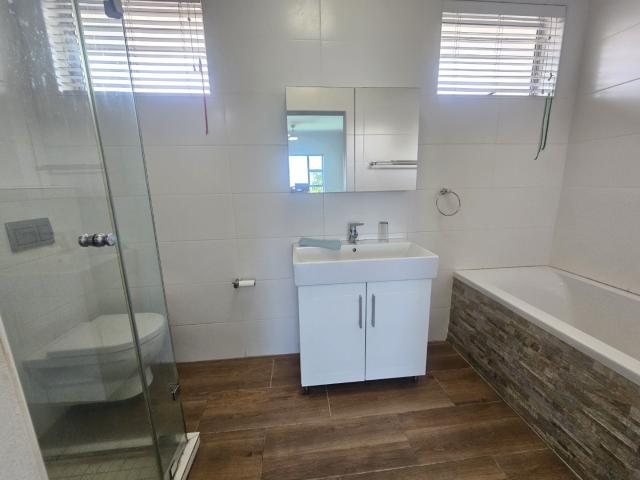 House for sale in Seaview, Kwazulu-natal