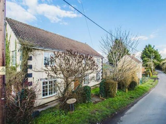 House for sale in Swindon, England
