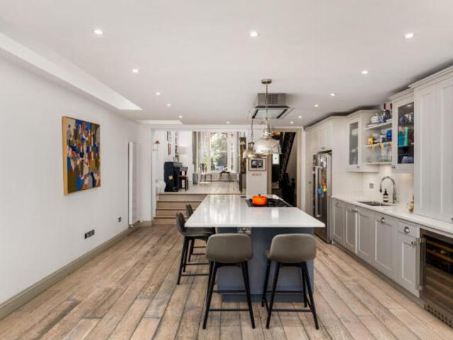 House for sale in Fulham, Greater London