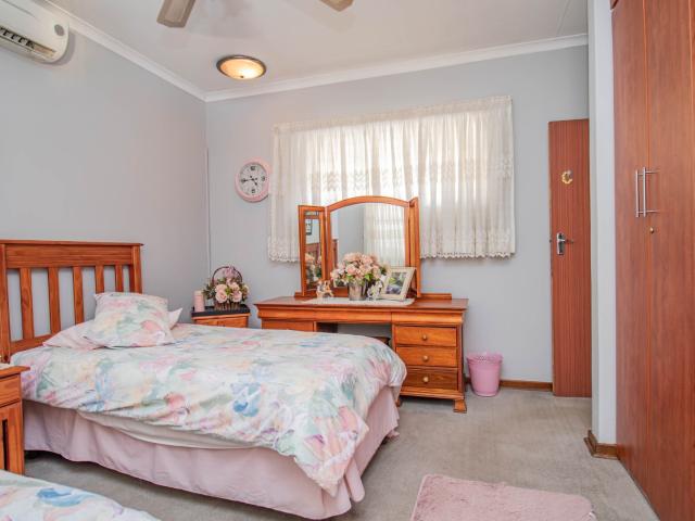 House for sale in Hartbeespoort Dam Nature Reserve, North West