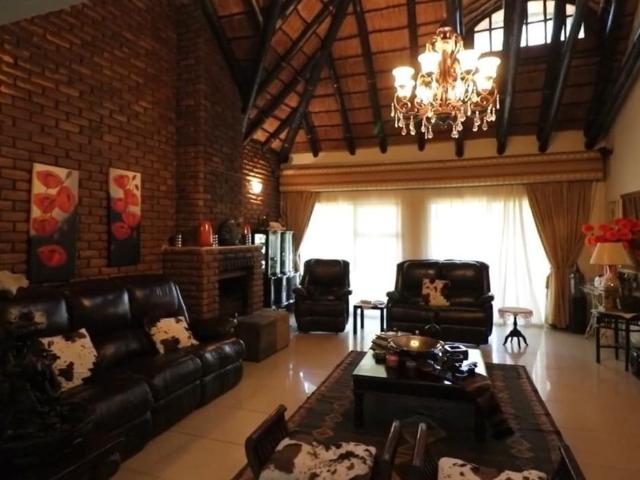 House for sale in Hartbeespoort Dam Nature Reserve, North West