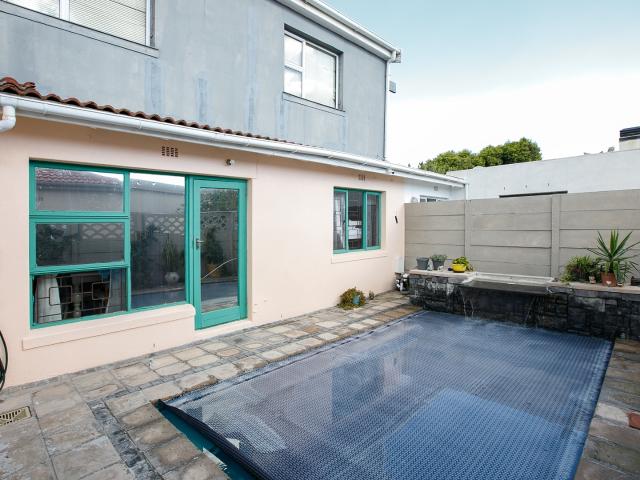 House for sale in Cape Town, Western Cape