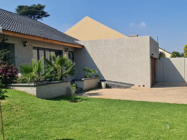 House for sale in Vosloorus, Gauteng