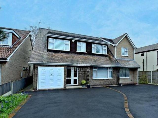 House for sale in Potters Corner, East Midlands