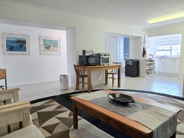 House for sale in Baardskeerdersbos, Western Cape