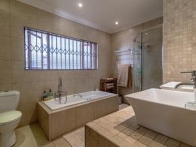 House for sale in Vosloorus, Gauteng