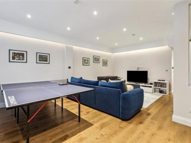 House for sale in Fulham, Greater London