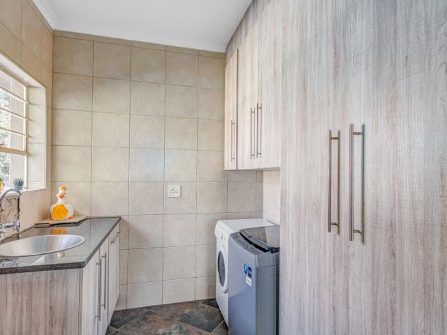 House for sale in Mohlakeng, Gauteng