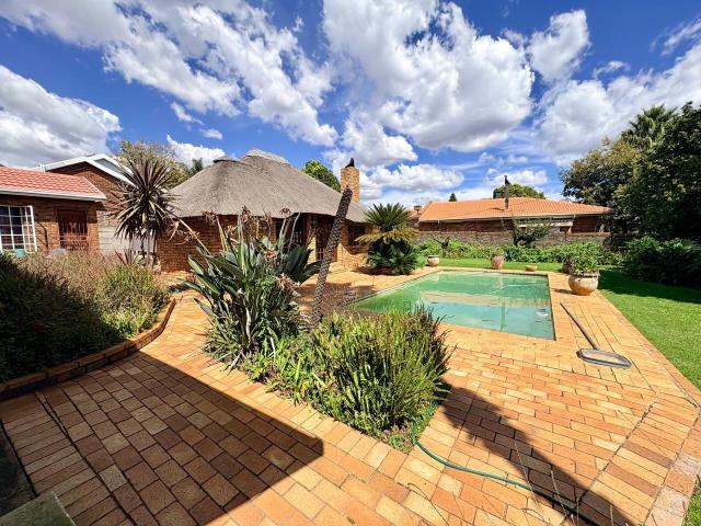 House for sale in Mohlakeng, Gauteng