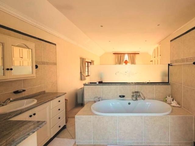 House for sale in Umgungundlovu, Kwazulu-natal
