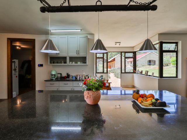 House for sale in Hilton