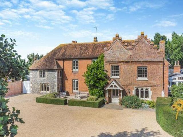House for sale in Lyons, Greater London