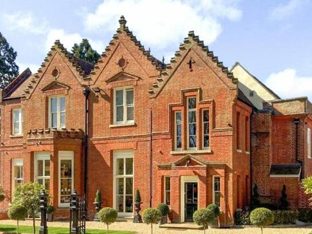 House for sale in Key Street, Suffolk
