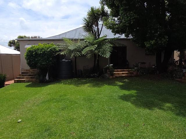 House for sale in Vosloorus, Gauteng