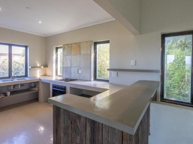 House for sale in Bushmans River Mouth, Eastern Cape