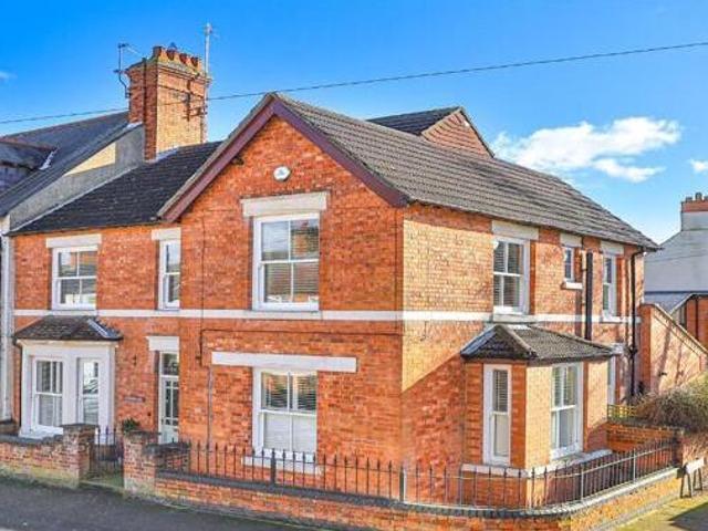 House for sale in Avondale, Kettering