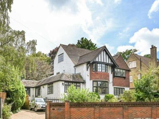 House for sale in Kingston upon Thames, Greater London