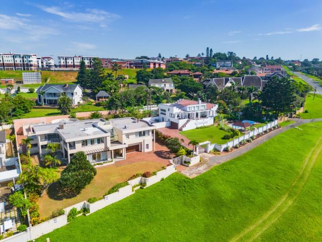 House for sale in La Mercy, Kwazulu-natal