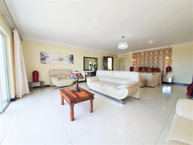 House for sale in Kingsburgh, Kwazulu-natal