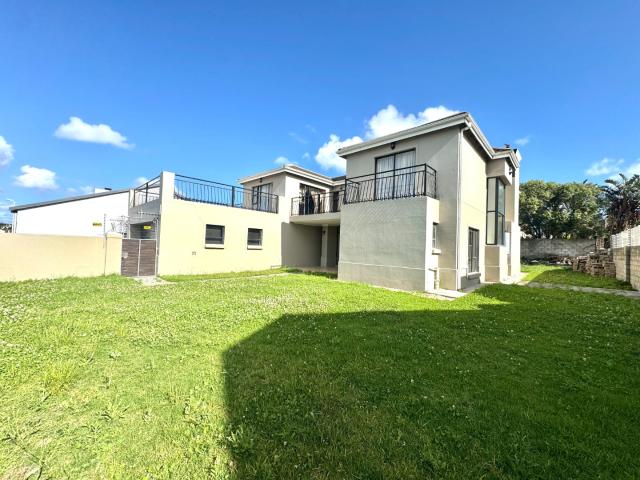 House for sale in Port Elizabeth, Eastern Cape