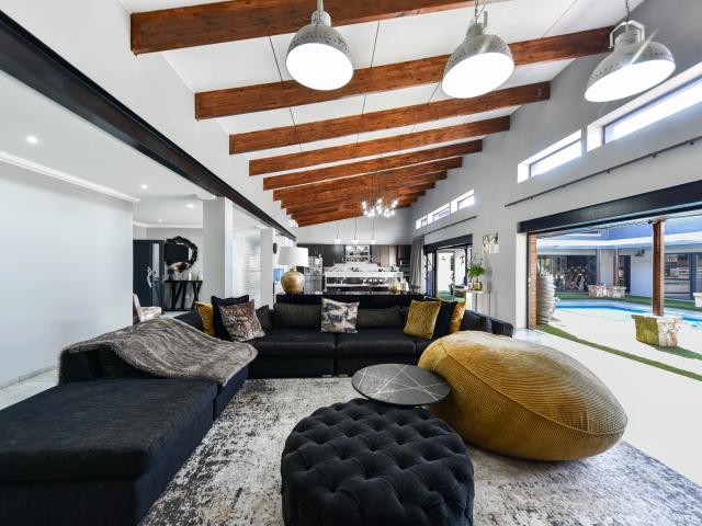 House for sale in Waterkloof, Gauteng