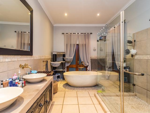 House for sale in Gauteng