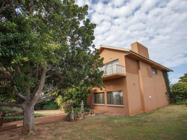 House for sale in Groot Brak Rivier, Western Cape