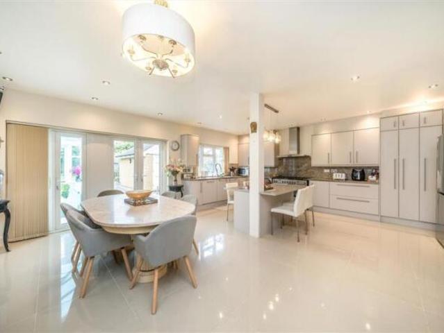 House for sale in Eltham, Greater London
