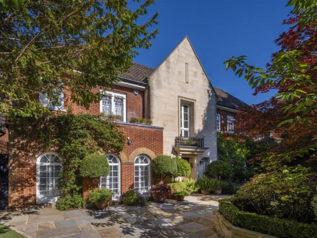 House for sale in Hampstead