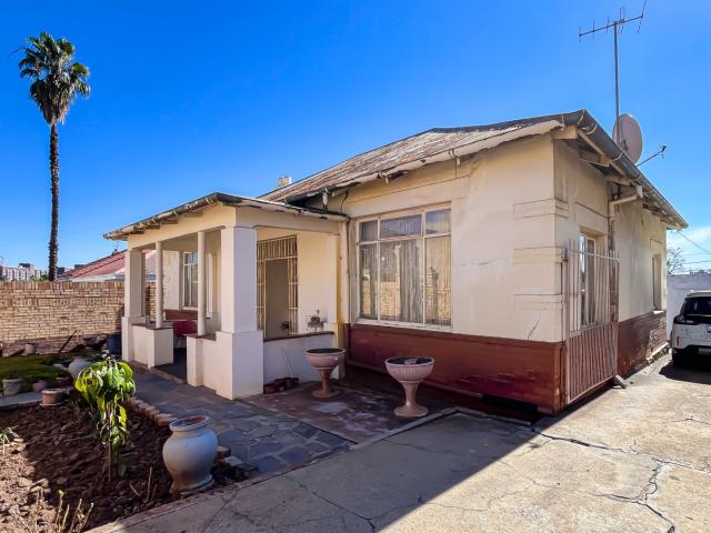 House for sale in Vosloorus, Gauteng